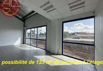 Local commercial à louer La Salvetat-Saint-Gilles - Axe passant