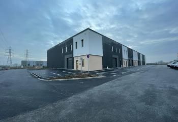 Locaux d'activité à vendre Persan - Proximité A16 et N185