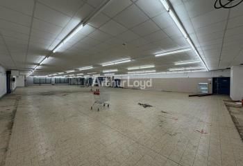 Local commercial à louer Saint-Memmie centre-ville - 1000 m²