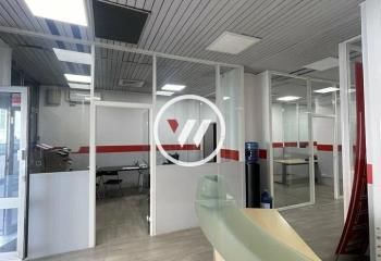 Location local commercial Marseille 8e - Proche métro Périer