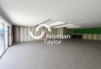 Location local commercial Biarritz - Village Iraty proche gare