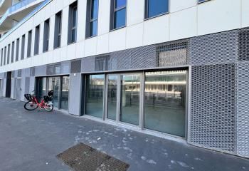 Location local commercial Caen face au tribunal