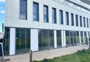 Location local commercial Caen - Angle Tribunal/Gde Pelouse