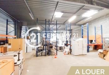 Location local d'activité Saint-Nazaire - Showroom et espaces extérieurs
