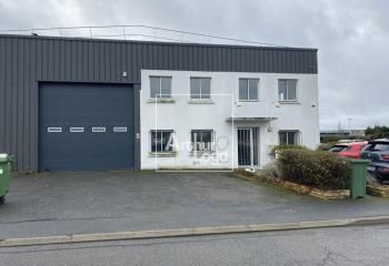 Location activité/entrepôt - 319 m²