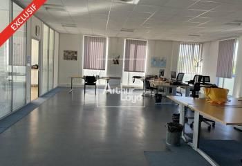 Location bureau - 240 m²