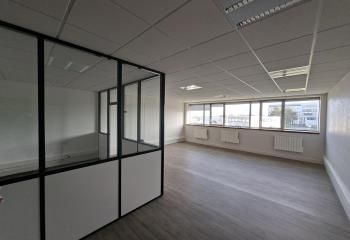 Location bureau Caen - Quartier Fresnel - Proche tramway et bus