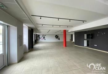 Location local commercial Sainte-Lumine-de-Clisson - Plein centre