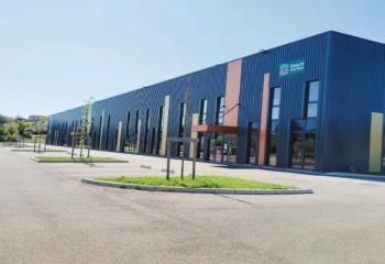 Locaux d'activité à vendre Villefontaine - Parc sécurisé