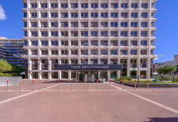 Location bureaux Marseille 6 - Proche métro, tramway et autoroute