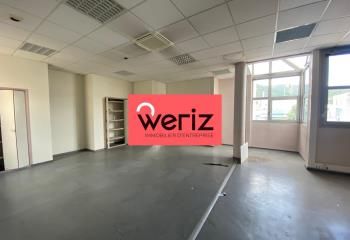 Location bureaux Marseille 11, zone d'activité de la Valentine, proche autoroutes A50 et A7