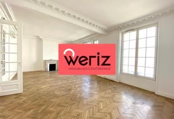 Location bureaux Vieux-Port Marseille 1, proche transports et autoroutes