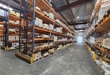 Location entrepôt Alfortville - Proche Paris et accès gros porteurs