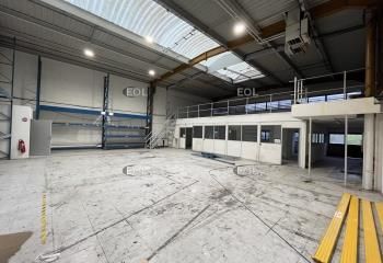 Local d'activité à louer Plaisir - Proche axes routiers