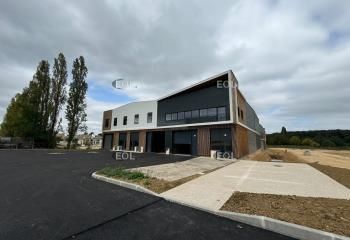 Locaux d'activité à vendre Plaisir - Proximité autoroutes