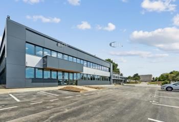 Location immeuble de stockage Goussainville - Proximité transports en commun