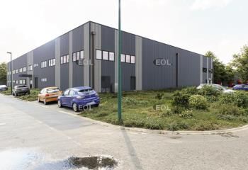 Location bâtiment d'activités réhabilité Saint-Ouen-l'Aumône - Proche RER et autoroutes