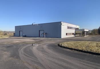 Bâtiment indépendant à vendre Magny-en-Vexin - Proche PA de la Demi Lune