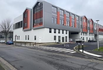 Locaux d'activités à louer Nanterre - Proximité La Défense - Tramway