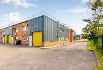 Local d'activité à louer Saint-Ouen-l'Aumône - Proximité A15 et RER C