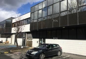 Local mixte activité/bureaux à louer Nanterre - Proximité A86 et A14