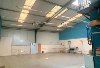 Local d'activité à louer Evry-Courcouronnes - Proche A6 et RER D