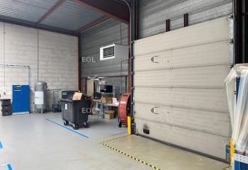 Location bâtiment mixte Saint-Pierre-du-Perray - Accès 2 rues