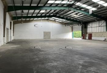 Location activité/entrepôt - 1209 m²