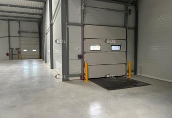 Location activité/entrepôt - 996 m²