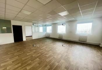 Location bureaux Aulnay-sous-Bois - Proche RER B, Tram T4 et autoroutes A1/A3