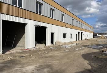 Locaux d'activités neufs à louer Asnières-sur-Oise - Accès N184/A16