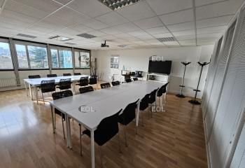 Location bureaux Vitry-sur-Seine - Proche future gare du Grand Paris