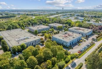 Location activité/entrepôt - 700 m²