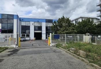 Location local d'activité Vitry-sur-Seine - Parc sécurisé