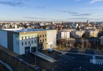 Local d'activité à louer Bondy - Accès RER E, T4, métros et bus