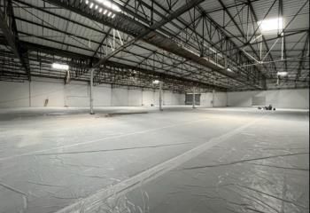 Entrepôt rénové à louer Vitrolles - Zone des Estroublans