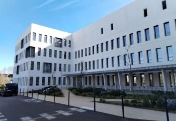 Location bureaux Aix-en-Provence - Pôle d'activité - Proche TGV et autoroutes