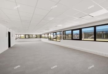 Location bureaux Canéjan - Proche A63 et Rocade de Bordeaux