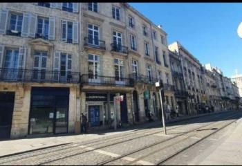 Location bureaux Bordeaux - Proche Tramway Hôtel de Ville et Transilien