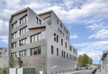 Location bureaux Bordeaux - Quartier Bassins à Flot, proche tramway et Transilien