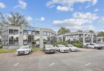 Location bureaux Bruges (33) - Proche bus, tram et autoroute