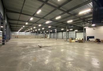 Bâtiment entrepôt bureaux à vendre Blanquefort - Proche tramway