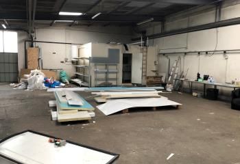 Local d'activité à louer Latresne - Proche Rocade sortie 21