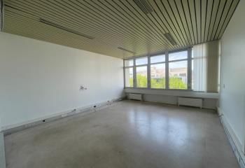 Location bureaux Bordeaux - Quartier Mériadeck - Tramway Ligne A