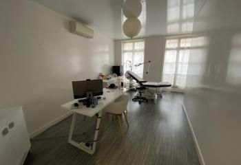 Location bureaux Bordeaux - Proche Place des Grands Hommes