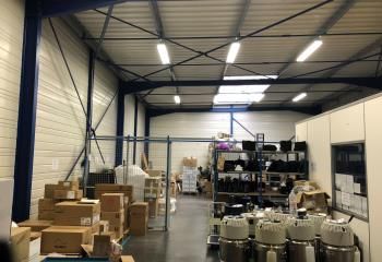 Local d'activité à louer Artigues-près-Bordeaux - Terrain clos et sécurisé