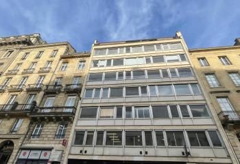Location bureaux Bordeaux centre - Proche transports et quais de Garonne
