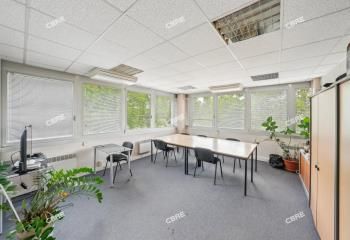 Vente bureaux Bruges - Proche tramway et rocades