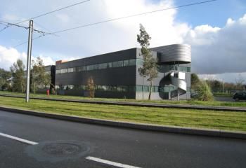 Location bureaux Pessac - Proche tramway et rocade