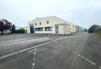 Local d'activité à louer Saint-Laurent-Blangy - Axe passant Zone Industrielle Est